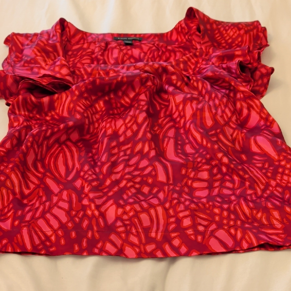 Banana Republic Red and Pink Women's Blouse